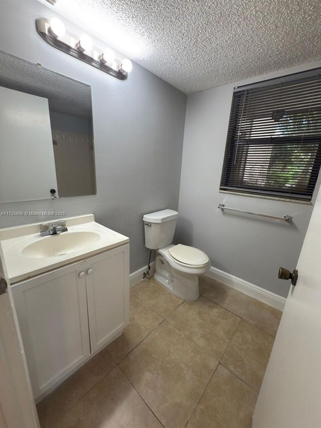 APT-11 - 4521 W Mcnab Rd, Condo with 2 bedrooms, 2 bathrooms and null parking in Pompano Beach FL | Image 17