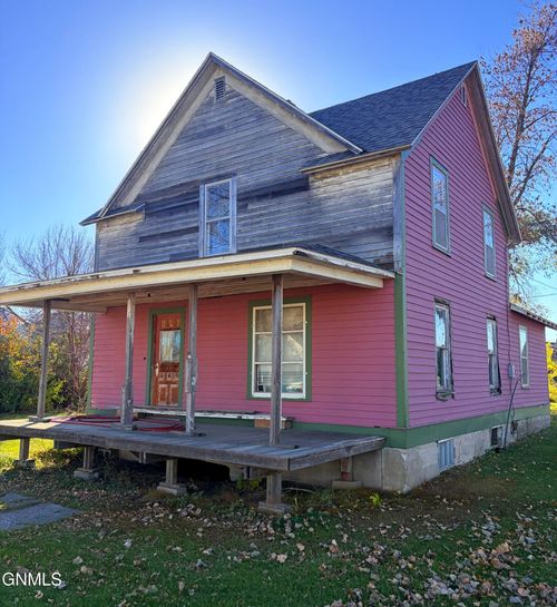 121 Mary St N, Streeter, ND, 58483-7005 | Card Image