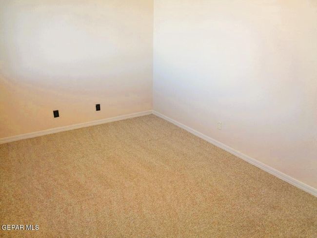 Fourth Bedroom | Image 27