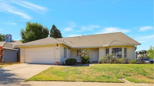 546 Scirocco Dr, Yuba City, CA, 95991-7541 | Card Image