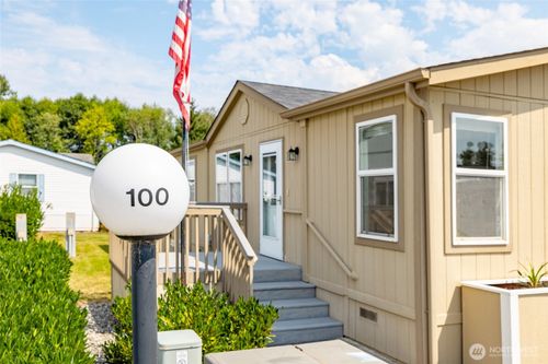 unit-100-14727 43rd Ave Ne, Marysville, WA, 98271-8936 | Card Image