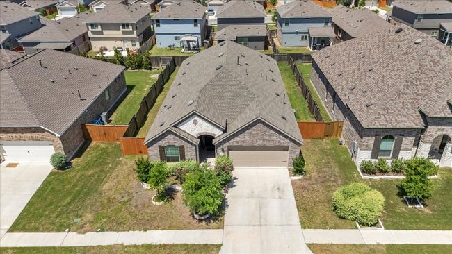 Aerial view featuring a residential view | Image 28