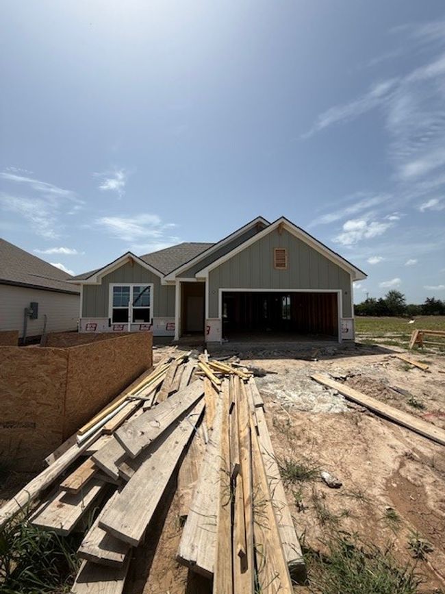 2605 Falcon Ridge Drive, House other with 4 bedrooms, 2 bathrooms and null parking in Bryan TX | Image 7
