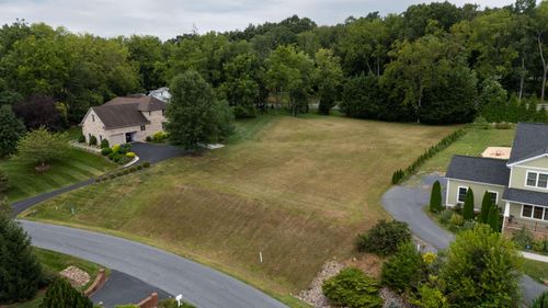 6 Traveler Rd, ROCKINGHAM, VA, 22801-8301 | Card Image