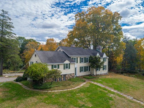 887 Westover Rd, Stamford, CT, 06902-1319 | Card Image