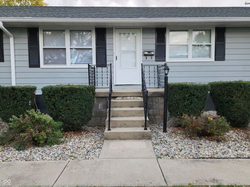 apt-b-120 West St, Pendleton, IN, 46064-1182 | Card Image