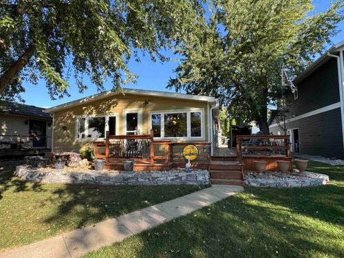 1303 Jerdee Ln, Milford, IA, 51351-7253 | Card Image