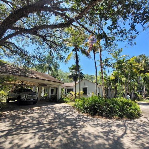 8339 Sw 112th St, Miami, FL, 33156-4318 | Card Image