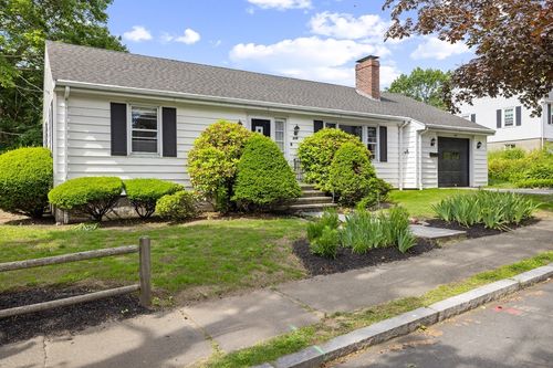 218 Green St, Marblehead, MA, 01945-1536 | Card Image