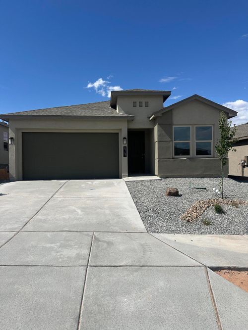6751 Clayton Dr Ne, Rio Rancho, NM, 87144-7090 | Card Image