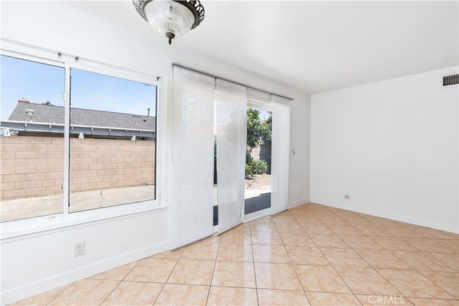 17616 Caliente Pl, House other with 4 bedrooms, 2 bathrooms and 2 parking in Cerritos CA | Image 8