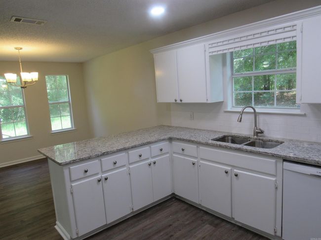 7404 Bethel Cutoff, House other with 3 bedrooms, 2 bathrooms and null parking in Jacksonville AR | Image 11