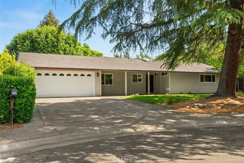 744 Kings Canyon Way, Chico, CA, 95973-0421 | Card Image