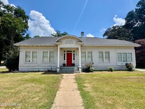 501 E Preston St, Benoit, MS, 38725-9613 | Card Image