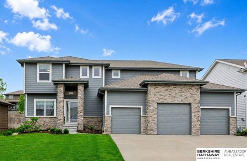 8126 S 196th St, Gretna, NE, 68028-5049 | Card Image