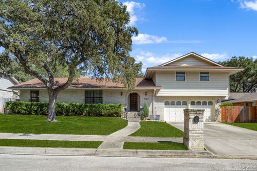 7707 Mary Carolyn St, San Antonio, TX, 78240-3618 | Card Image