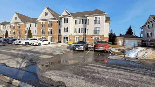 305-102 Aspen Springs Drive, Clarington, ON, L1C5N6 | Card Image