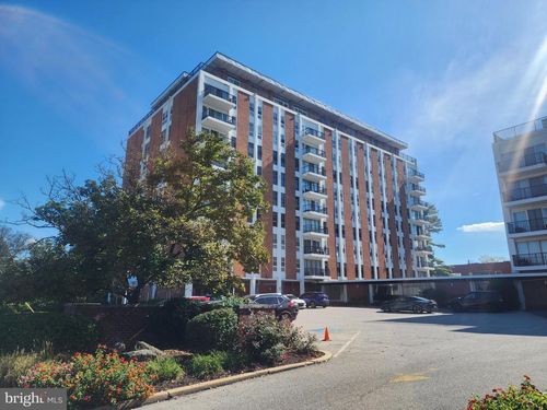 apt-416-3601 Clarks Ln, BALTIMORE, MD, 21215-2785 | Card Image