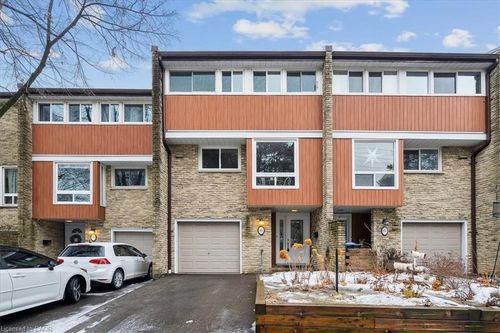 80-915 Inverhouse Dr, Mississauga, ON, L5J4B2 | Card Image