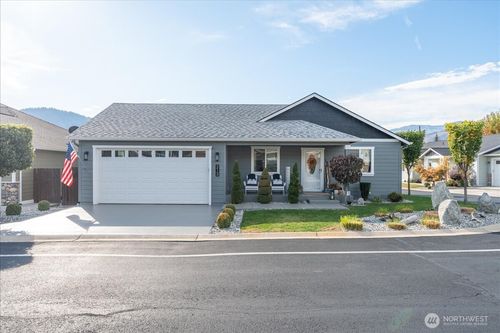 213 Village Dr, Manson, WA, 98831-9018 | Card Image
