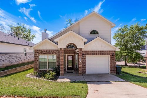 39 Lake View Ln, Huntsville, TX, 77340-2638 | Card Image