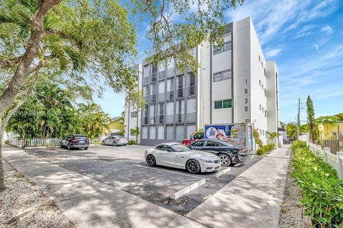 apt-401-1939 Jefferson St, HOLLYWOOD, FL, 33020-5446 | Card Image