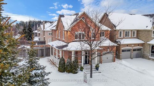 1075 Warby Trail, Newmarket, ON, L3X3H6 | Card Image