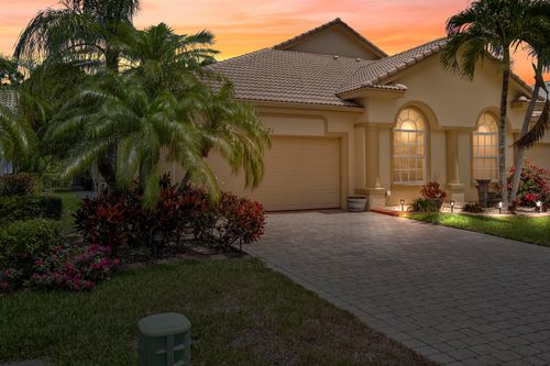 871 Nw Red Pine Way, Jensen Beach, FL, 34957-3494 | Card Image