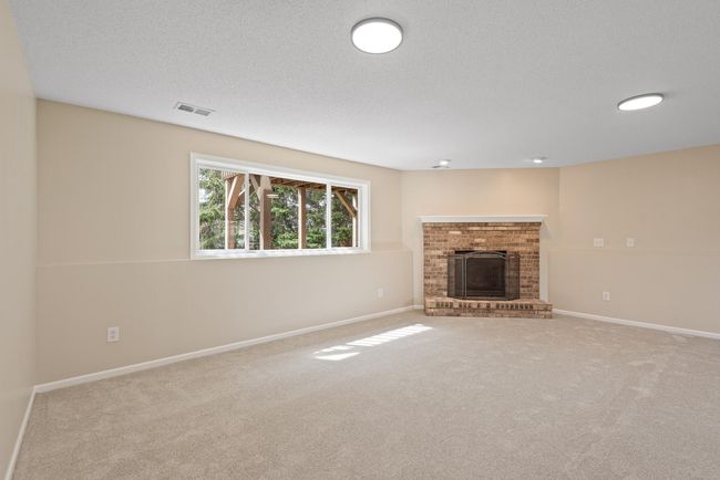 903 3 Rd Ave Sw, House other with 3 bedrooms, 2 bathrooms and null parking in Isanti MN | Image 23