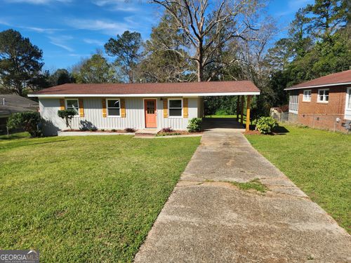 152 N Richmond St, Milledgeville, GA, 31061-3147 | Card Image