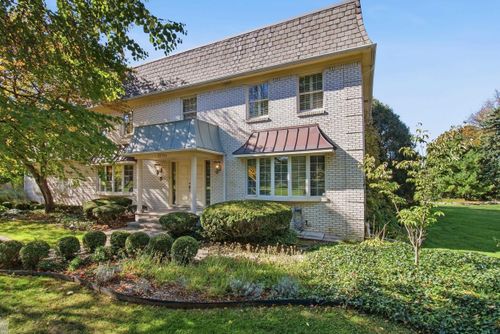 37731 E Horseshoe Drive, Clinton Charter Township, MI, 48036 | Card Image