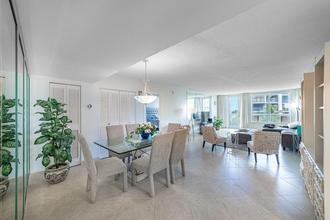 APT-401 - 3450 S Ocean Blvd, Condo with 2 bedrooms, 2 bathrooms and null parking in Palm Beach FL | Image 11