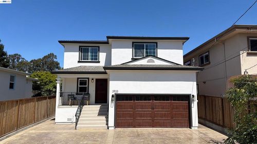 3933 Midvale Ave, Oakland, CA, 94602 | Card Image