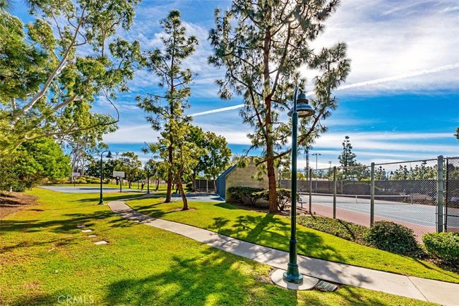 18 - 25611 Quail Run, Condo with 2 bedrooms, 2 bathrooms and 2 parking in Mission Viejo CA | Image 29