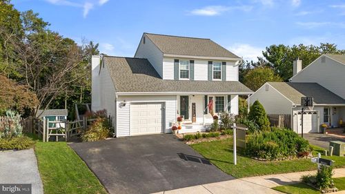 10717 Hunters Chase Ln, DAMASCUS, MD, 20872-2175 | Card Image
