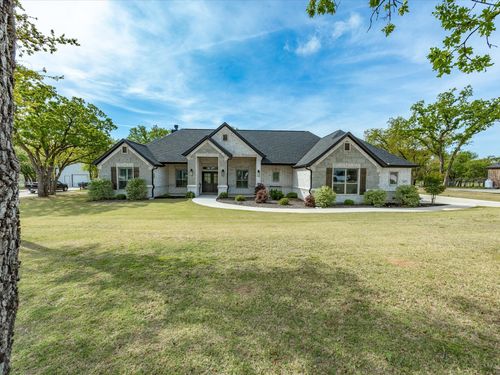 695 Winkler Way, Springtown, TX, 76082-2564 | Card Image