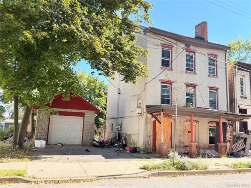 132 N Miller St, Newburgh, NY, 12550-4507 | Card Image