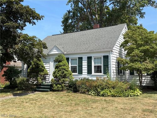 115 Cummings Ave, Geneva, OH, 44041-1327 | Card Image