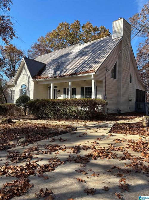 150 Chestnut Dr, Alabaster, AL, 35007-8530 | Card Image