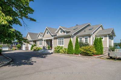 326 Spithead Rd, House other with 2 bedrooms, 3 bathrooms and 8 parking in Gananoque ON | Image 1