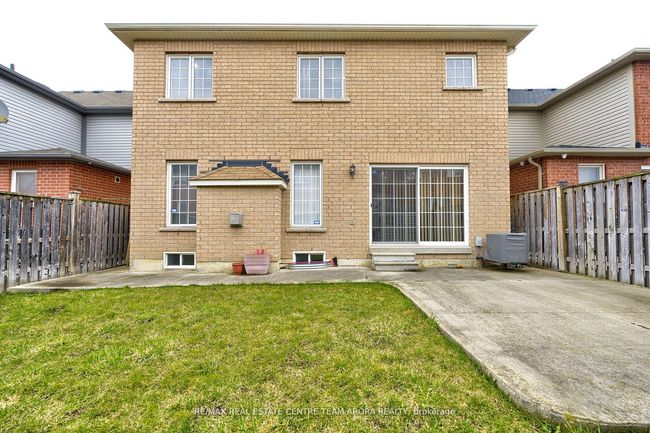 27 Beresford Cres, House other with 5 bedrooms, 4 bathrooms and 4 parking in Brampton ON | Image 41
