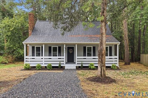 5102 W Alberta Cir, Chesterfield, VA, 23832-6960 | Card Image