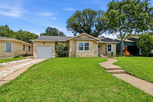 2313 Grandview Dr, Fort Worth, TX, 76112-4913 | Card Image