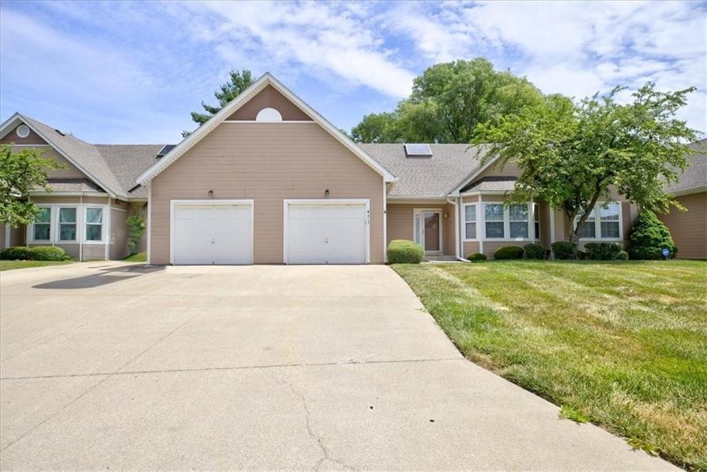 Milton Dr, Independence, MO 64055