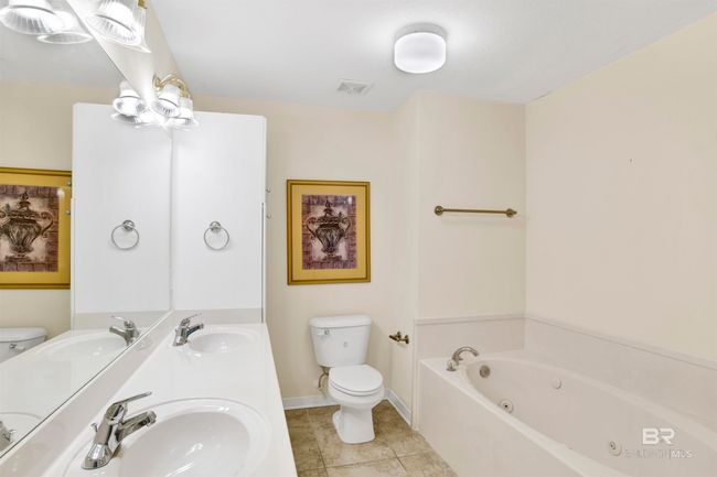 1202 - 2715 State Highway 180, Condo with 2 bedrooms, 2 bathrooms and 1 parking in Gulf Shores AL | Image 27