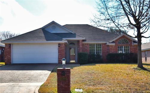 10304 Buffalo Ridge Drive, Waco, TX, 76712 | Card Image