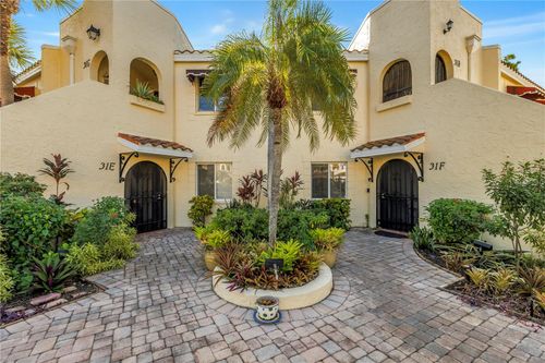 31h-6101 34th St W, BRADENTON, FL, 34210-3750 | Card Image