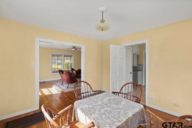 1405 Mockingbird Ln, House other with 4 bedrooms, 2 bathrooms and null parking in Tyler TX | Image 8