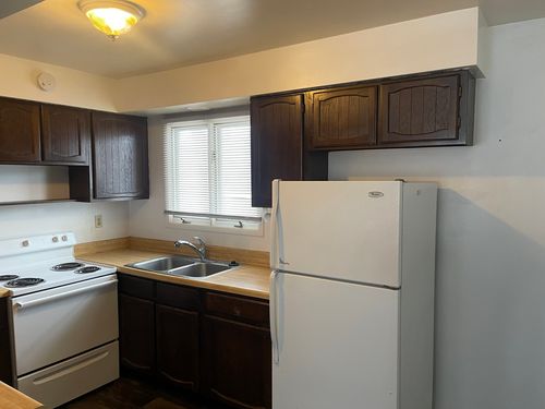 650 N 11th St, Dekalb, IL, 60115-3564 | Card Image