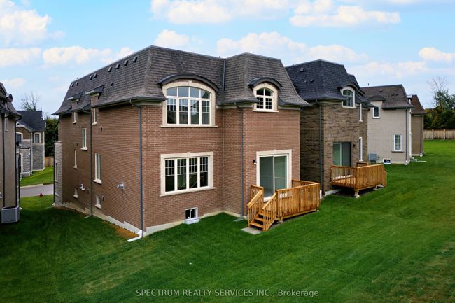 15 Swamp Sparrow Crt, House other with 4 bedrooms, 5 bathrooms and 2 parking in Caledon ON | Image 25